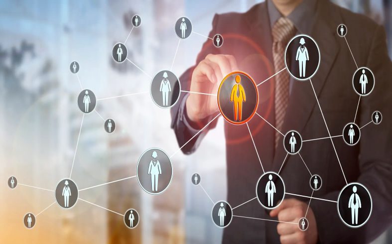 Business network with highlighted candidate